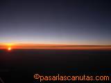 foto de paisaje de amanecer en Espa�a visto desde un avi�n con tama�o de 160X120; ver distintas medidas disponibles a la derecha